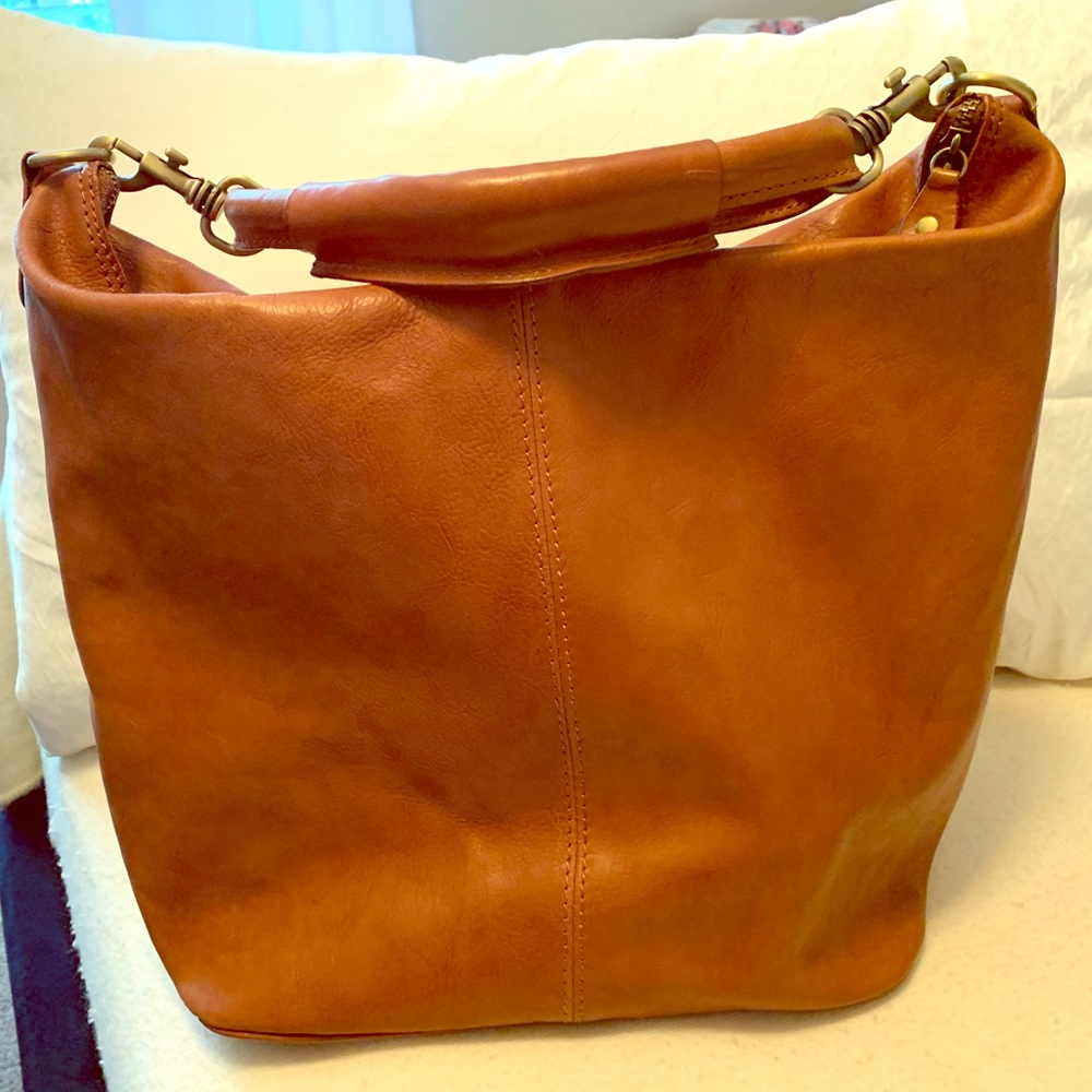 I Medici Italian Leather Large HoBo bag